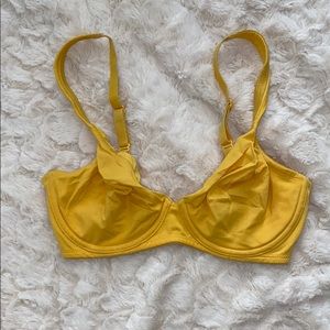 VS body by Victoria bra